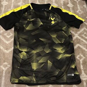 Tottenham Hotspur Mens Small Black and Yellow Nike Shirt